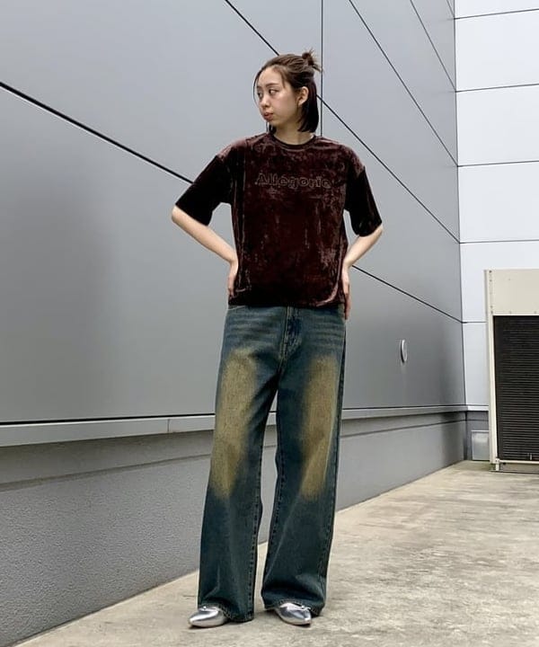 BEAMS HEARTのブラスト ワイド ストレート デニムを使ったコーディネートを紹介します。｜Rakuten Fashion(楽天ファッション／旧楽天ブランドアベニュー)6241482