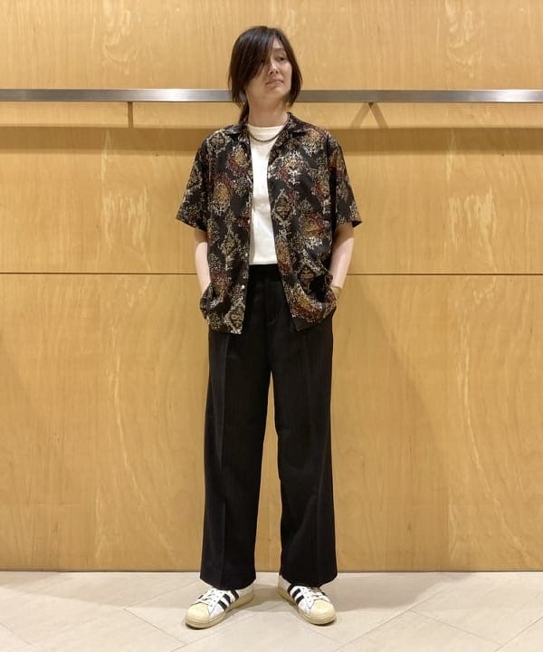 BEAMS HEARTのストライプ 2タック ワイドパンツを使ったコーディネートを紹介します。｜Rakuten Fashion(楽天ファッション／旧楽天ブランドアベニュー)6241683