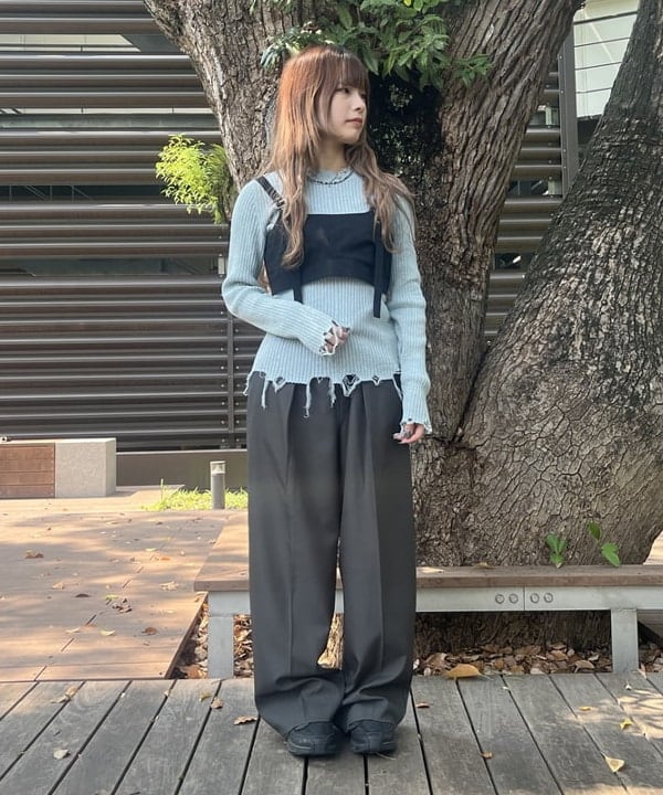 BEAMS WOMENのベルテッド ビスチェを使ったコーディネートを紹介します。｜Rakuten Fashion(楽天ファッション／旧楽天ブランドアベニュー)6241787