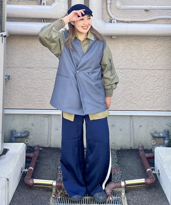 BEAMS HEARTのMA-1 ドッキング ジャケット 25AW 秋 ライトアウター レディースを使ったコーディネートを紹介します。｜Rakuten Fashion(楽天ファッション／旧楽天ブランドアベニュー)6241760