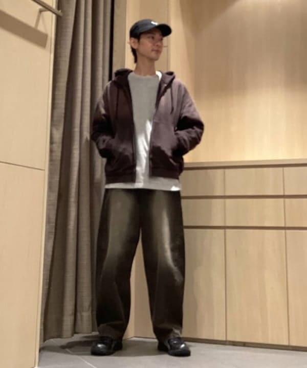 BEAMS HEARTのGMS 裏毛 ジップ パーカーを使ったコーディネートを紹介します。｜Rakuten Fashion(楽天ファッション／旧楽天ブランドアベニュー)6241771