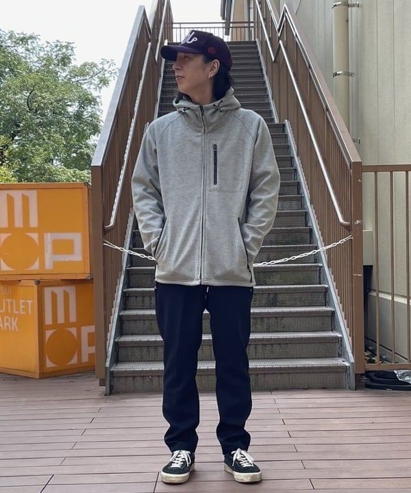 BEAMS HEARTのフィルム フーディー カットソー パーカーを使ったコーディネートを紹介します。｜Rakuten Fashion(楽天ファッション／旧楽天ブランドアベニュー)6241824