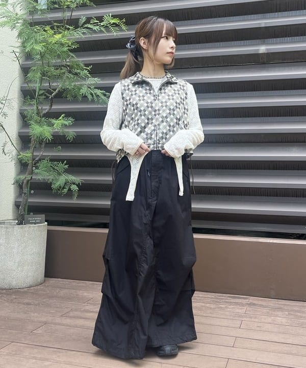 BEAMS HEARTの2WAY ガーター ロング スリーブ プルオーバーを使ったコーディネートを紹介します。｜Rakuten Fashion(楽天ファッション／旧楽天ブランドアベニュー)6241842