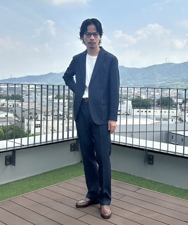 BEAMS HEARTのヴィンテージデニム調 2ボタンジャケットを使ったコーディネートを紹介します。｜Rakuten Fashion(楽天ファッション／旧楽天ブランドアベニュー)6241881