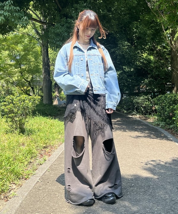 BEAMS HEARTのクロップド デニム ジャケットを使ったコーディネートを紹介します。｜Rakuten Fashion(楽天ファッション／旧楽天ブランドアベニュー)6241809