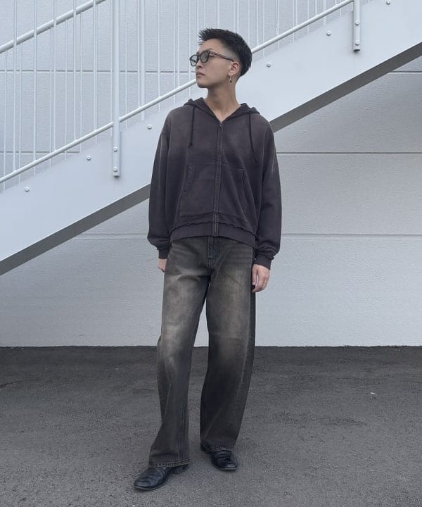 BEAMS HEARTのブラスト カーブ バギーデニムを使ったコーディネートを紹介します。｜Rakuten Fashion(楽天ファッション／旧楽天ブランドアベニュー)6241972