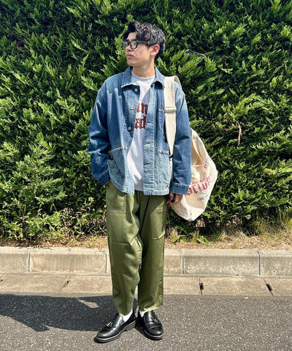 BEAMS HEARTのヴィンテージ デニムカバーオールを使ったコーディネートを紹介します。｜Rakuten Fashion(楽天ファッション／旧楽天ブランドアベニュー)6242056