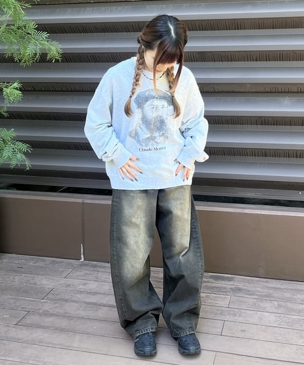 BEAMS HEARTのヴィンテージライク ポートレート スウェットを使ったコーディネートを紹介します。｜Rakuten Fashion(楽天ファッション／旧楽天ブランドアベニュー)6242120