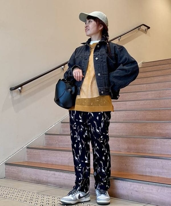 BEAMS HEARTのクロップド デニム ジャケットを使ったコーディネートを紹介します。｜Rakuten Fashion(楽天ファッション／旧楽天ブランドアベニュー)6242124