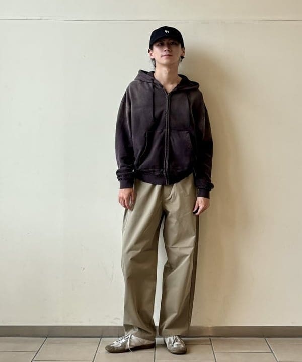 BEAMS HEARTのGMS 裏毛 ジップ パーカーを使ったコーディネートを紹介します。｜Rakuten Fashion(楽天ファッション／旧楽天ブランドアベニュー)6242234