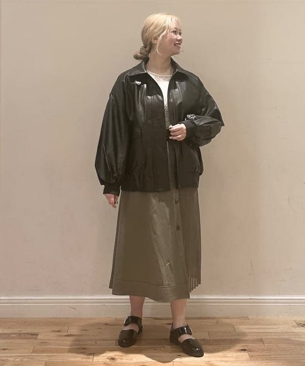 BEAMS HEARTのヴィンテージライク フェイクレザー ブルゾンを使ったコーディネートを紹介します。｜Rakuten Fashion(楽天ファッション／旧楽天ブランドアベニュー)6242265