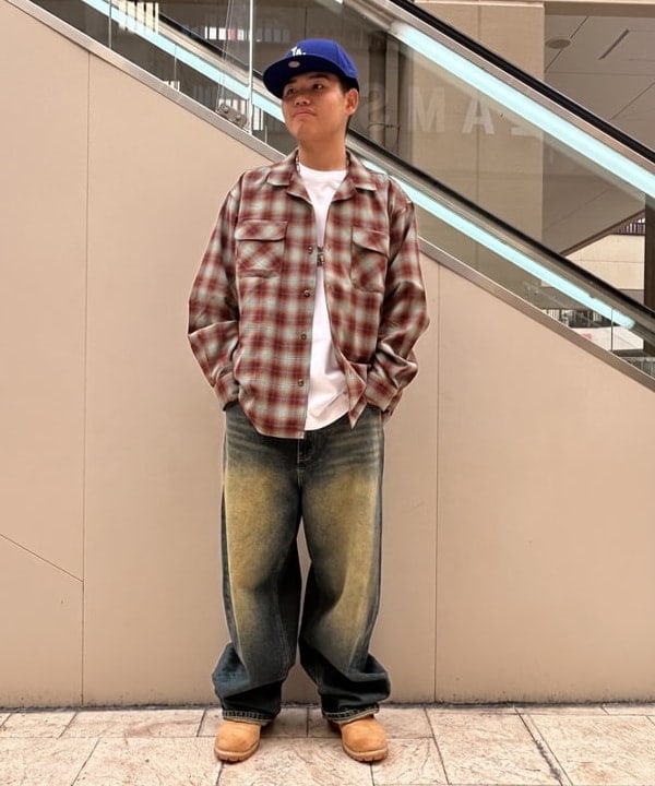 BEAMS HEARTのポリエステル レーヨン オンブレーチェック シャツを使ったコーディネートを紹介します。｜Rakuten Fashion(楽天ファッション／旧楽天ブランドアベニュー)6242289