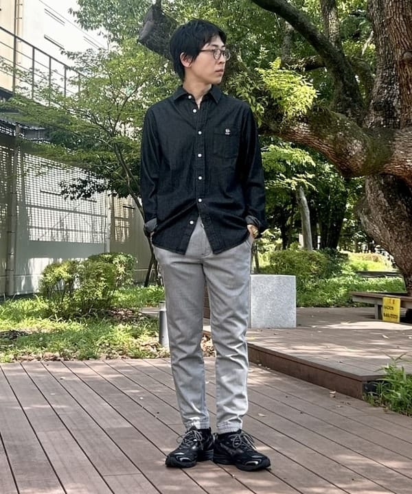 BEAMS HEARTのコーヒー刺繍 デニム シャツを使ったコーディネートを紹介します。｜Rakuten Fashion(楽天ファッション／旧楽天ブランドアベニュー)6242348