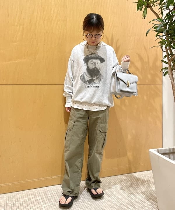 BEAMS WOMENのフラワー サーマル パーカーを使ったコーディネートを紹介します。｜Rakuten Fashion(楽天ファッション／旧楽天ブランドアベニュー)6242483