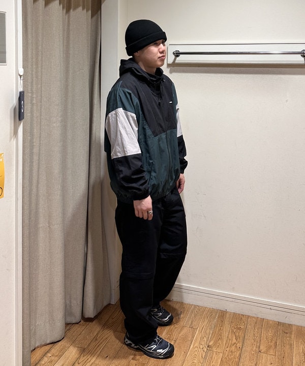 BEAMS HEARTのBEAMS HEART｜GERRY別注 ビッグシルエット ブルゾン｜メンズ アウター ジャケット｜スタンドカラー フード収納 90年代アウトドア風｜25AW新作を使ったコーディネートを紹介します。｜Rakuten Fashion(楽天ファッション／旧楽天ブランドアベニュー)6242546