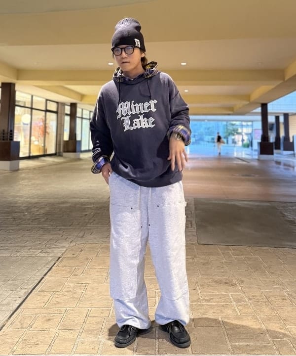 BEAMS HEARTのオールド イングリッシュ グラフィック スウェットを使ったコーディネートを紹介します。｜Rakuten Fashion(楽天ファッション／旧楽天ブランドアベニュー)6242589