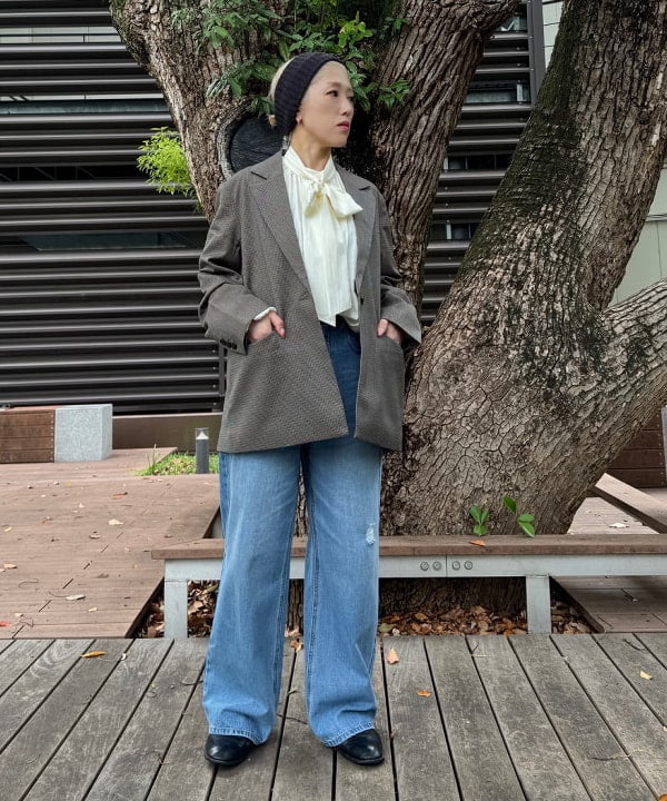 BEAMS HEARTのチェック柄 ビッグ テーラードジャケット 25AW レディース 裏地付き オンオフ兼用 オーバーサイズを使ったコーディネートを紹介します。｜Rakuten Fashion(楽天ファッション／旧楽天ブランドアベニュー)6242647