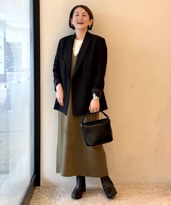 BEAMS HEARTのバック ツイスト ジャンパースカートを使ったコーディネートを紹介します。｜Rakuten Fashion(楽天ファッション／旧楽天ブランドアベニュー)6242749