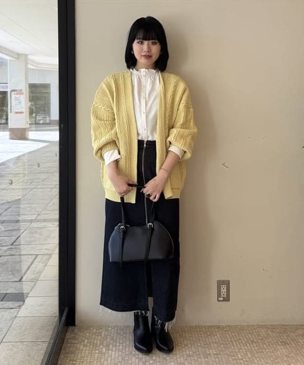 BEAMS HEARTのフロントジップ デニム スカートを使ったコーディネートを紹介します。｜Rakuten Fashion(楽天ファッション／旧楽天ブランドアベニュー)6242752