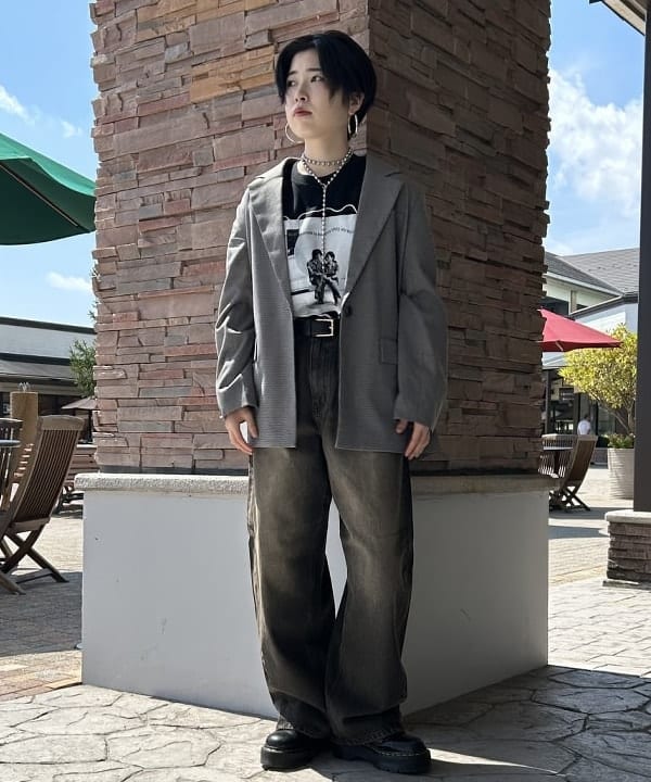 BEAMS HEARTのチェック柄 ビッグ テーラードジャケット 25AW レディース 裏地付き オンオフ兼用 オーバーサイズを使ったコーディネートを紹介します。｜Rakuten Fashion(楽天ファッション／旧楽天ブランドアベニュー)6242949