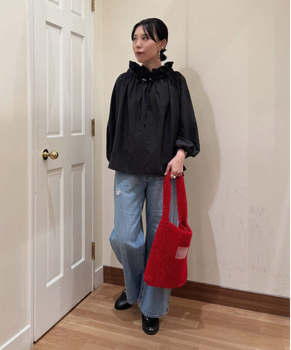 BEAMS HEARTの襟 フリル ギャザー ブラウスを使ったコーディネートを紹介します。｜Rakuten Fashion(楽天ファッション／旧楽天ブランドアベニュー)6242976