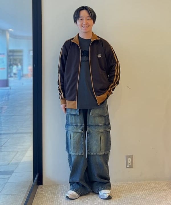 BEAMS HEARTのポリエステルジャージ 配色 トラックジャケットを使ったコーディネートを紹介します。｜Rakuten Fashion(楽天ファッション／旧楽天ブランドアベニュー)6242981