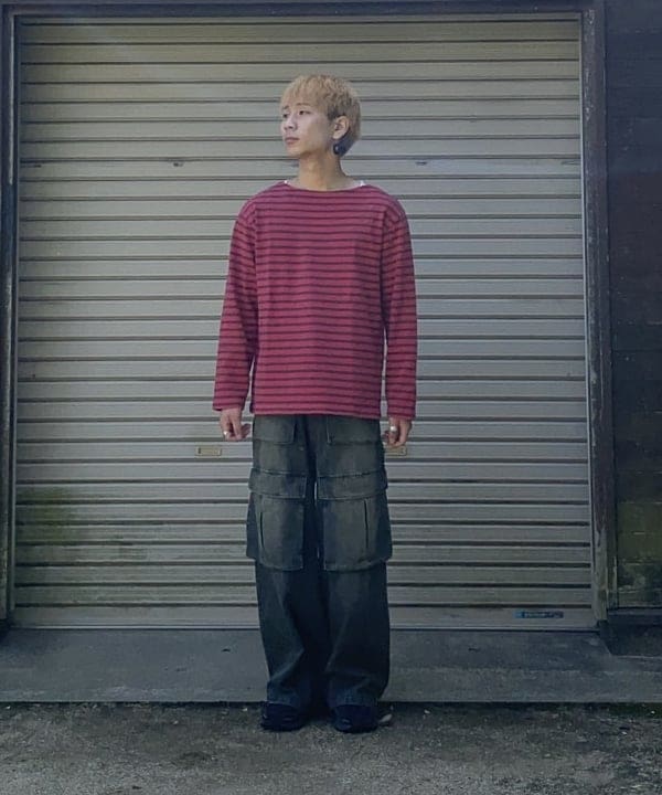 BEAMS HEARTのブラスト ワイド デニム カーゴパンツ 25AW ワイドパンツ デニムパンツを使ったコーディネートを紹介します。｜Rakuten Fashion(楽天ファッション／旧楽天ブランドアベニュー)6243055