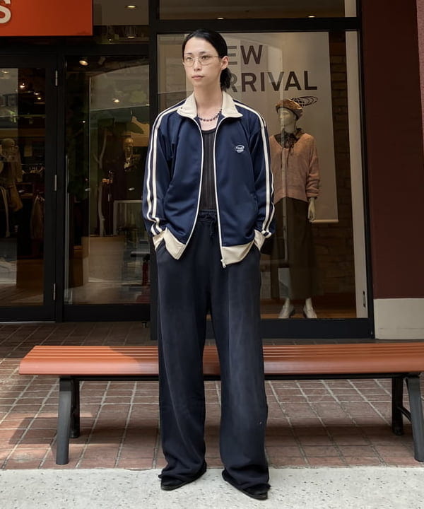 BEAMS HEARTのポリエステルジャージ 配色 トラックジャケットを使ったコーディネートを紹介します。｜Rakuten Fashion(楽天ファッション／旧楽天ブランドアベニュー)6243163