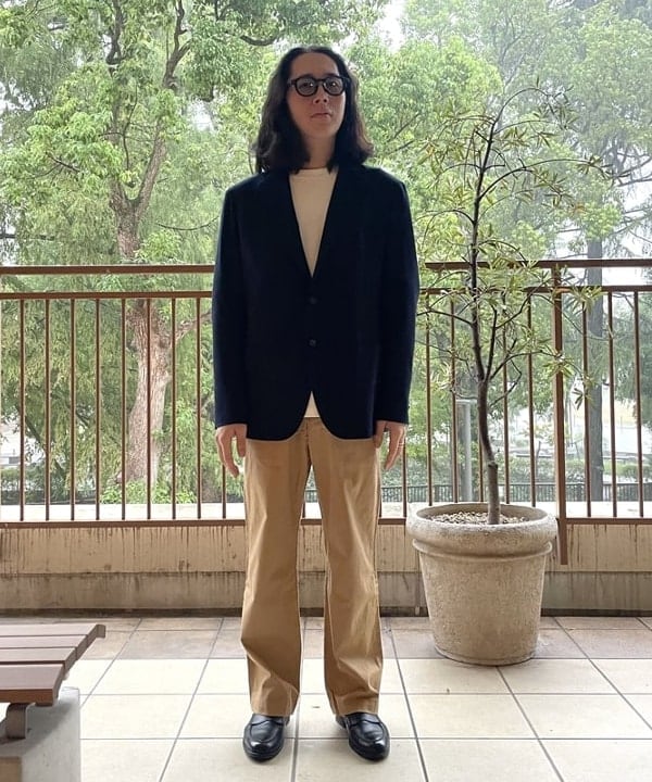 BEAMS HEARTのSIMPLE YET オーガニックコットン チノパンツを使ったコーディネートを紹介します。｜Rakuten Fashion(楽天ファッション／旧楽天ブランドアベニュー)6243327