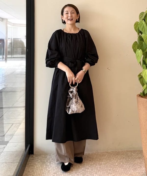 BEAMS HEARTの2WAY ギャザー ワンピースを使ったコーディネートを紹介します。｜Rakuten Fashion(楽天ファッション／旧楽天ブランドアベニュー)6243395