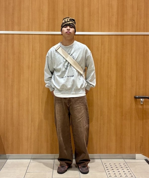 BEAMS HEARTのキャンバス ニュースペーパー バッグを使ったコーディネートを紹介します。｜Rakuten Fashion(楽天ファッション／旧楽天ブランドアベニュー)6243520