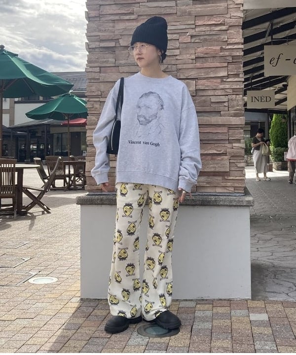 BEAMS HEARTのヴィンテージライク ポートレート スウェットを使ったコーディネートを紹介します。｜Rakuten Fashion(楽天ファッション／旧楽天ブランドアベニュー)6243549