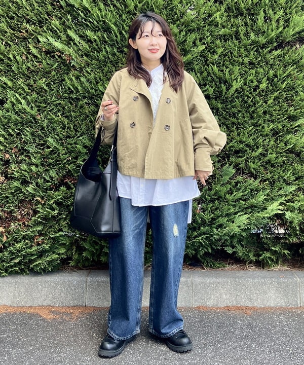 BEAMS WOMENの後ろ フレア ノーカラー ブルゾンを使ったコーディネートを紹介します。｜Rakuten Fashion(楽天ファッション／旧楽天ブランドアベニュー)6243553