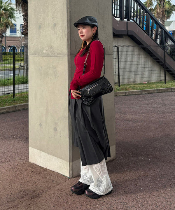 BEAMS HEARTのカーディガン * タンクトップ レイヤード プルオーバーを使ったコーディネートを紹介します。｜Rakuten Fashion(楽天ファッション／旧楽天ブランドアベニュー)6243724