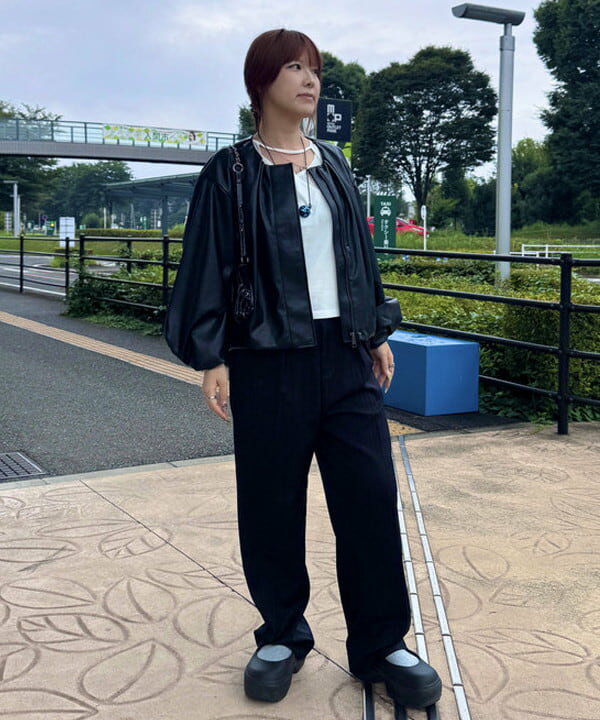 BEAMS HEARTのフェイクレザー コクーン ブルゾンを使ったコーディネートを紹介します。｜Rakuten Fashion(楽天ファッション／旧楽天ブランドアベニュー)6243728