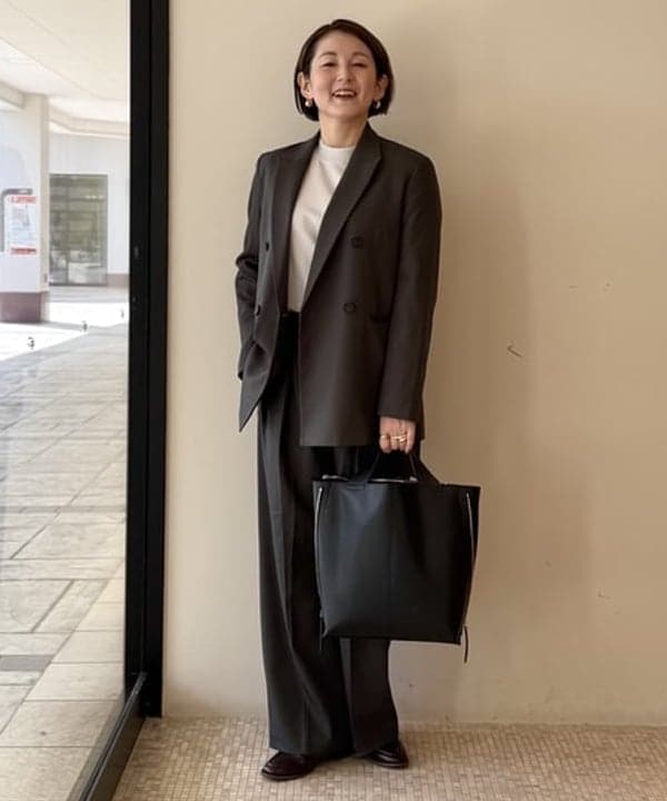 BEAMS HEARTのオーバー ダブルジャケットを使ったコーディネートを紹介します。｜Rakuten Fashion(楽天ファッション／旧楽天ブランドアベニュー)6243843