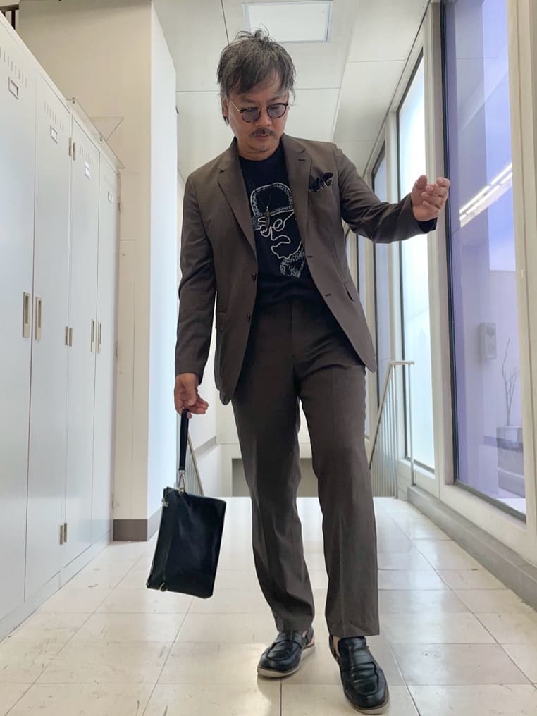 TAKEO KIKUCHIの【COOL CITY WEAR】アーバンクール ジャケット /接触冷感・吸水速乾を使ったコーディネートを紹介します。｜Rakuten Fashion(楽天ファッション／旧楽天ブランドアベニュー)6243856