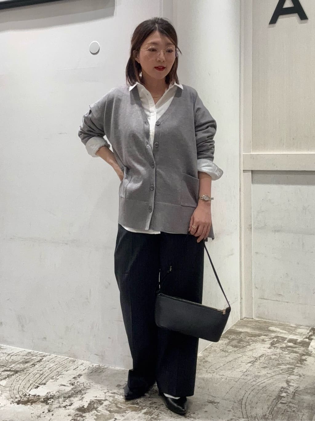AMERICAN HOLICのミニショルダーバッグを使ったコーディネートを紹介します。｜Rakuten Fashion(楽天ファッション／旧楽天ブランドアベニュー)6248500