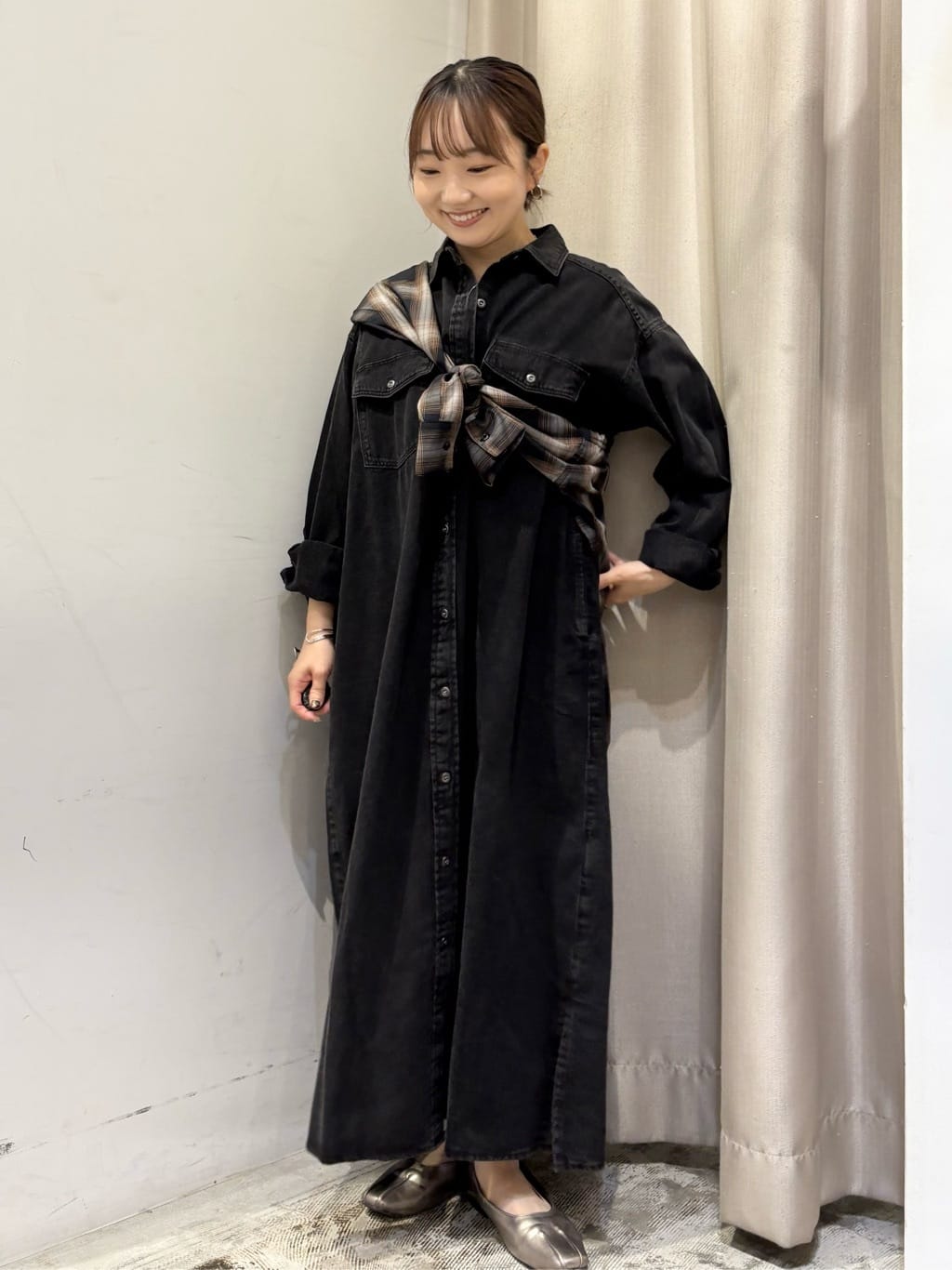 AMERICAN HOLICのデニムシャツワンピースを使ったコーディネートを紹介します。｜Rakuten Fashion(楽天ファッション／旧楽天ブランドアベニュー)6249910