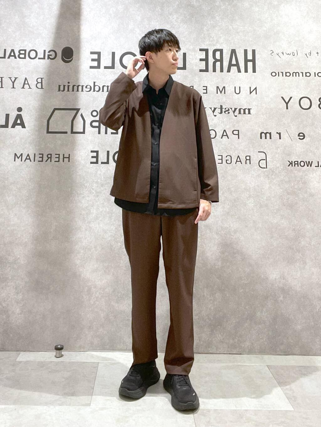 LAKOLEの【セットアップ可】クリーンシャツカーディガンを使ったコーディネートを紹介します。｜Rakuten Fashion(楽天ファッション／旧楽天ブランドアベニュー)6250131