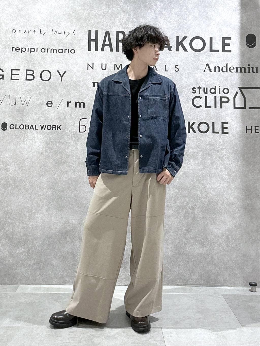 LAKOLEのデニムショートオープンカラーシャツを使ったコーディネートを紹介します。｜Rakuten Fashion(楽天ファッション／旧楽天ブランドアベニュー)6250184