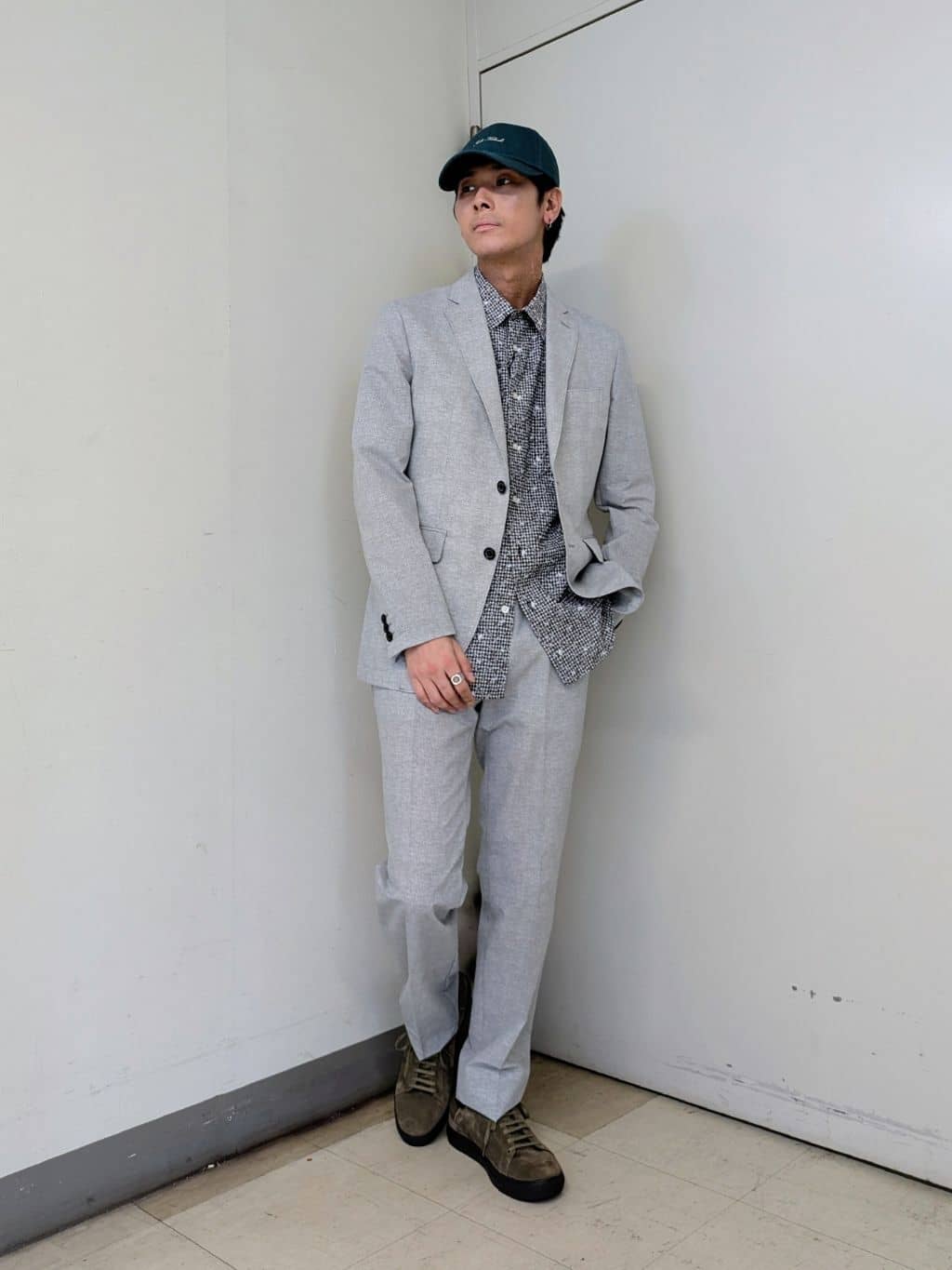 TAKEO KIKUCHIの【抗菌防臭】COOL DOTS(R)ドビープリント ジャケットを使ったコーディネートを紹介します。｜Rakuten Fashion(楽天ファッション／旧楽天ブランドアベニュー)6252728