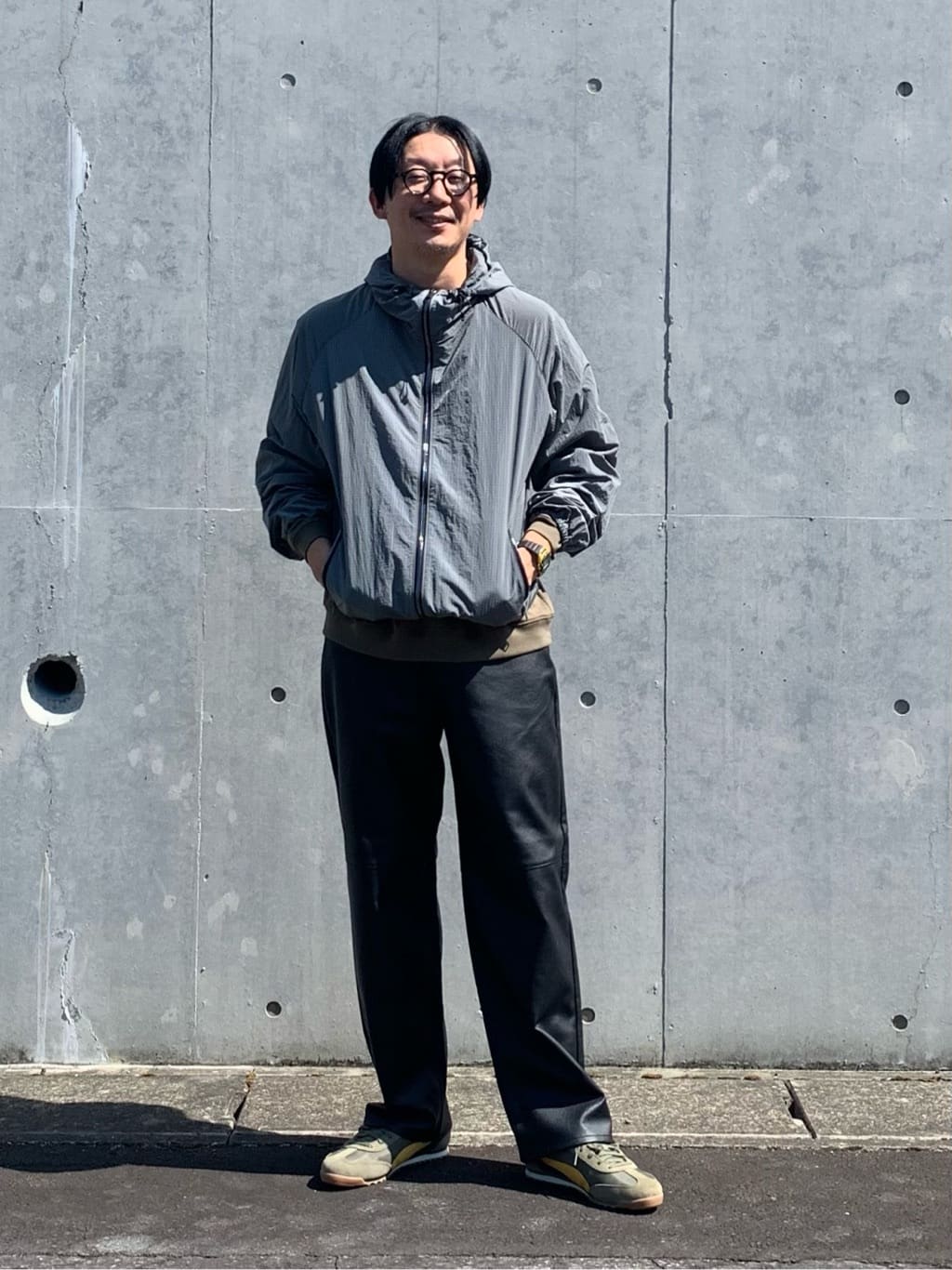 UNITED ARROWS LTD. OUTLET | クラック レザーライク 5ポケット バギー