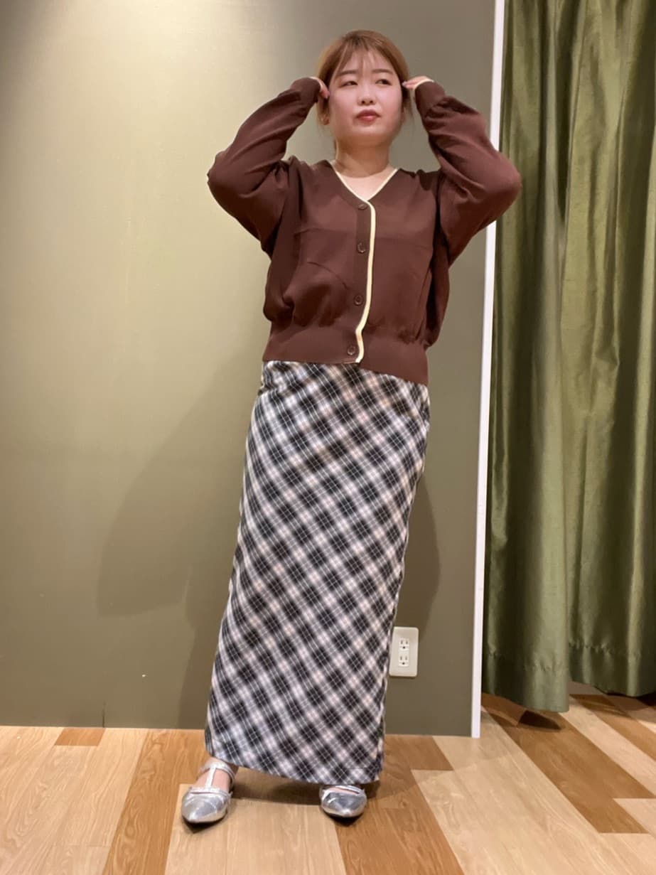 Green ParksのRUPIS.ポインテッドTストラップミュールを使ったコーディネートを紹介します。｜Rakuten Fashion(楽天ファッション／旧楽天ブランドアベニュー)6259587