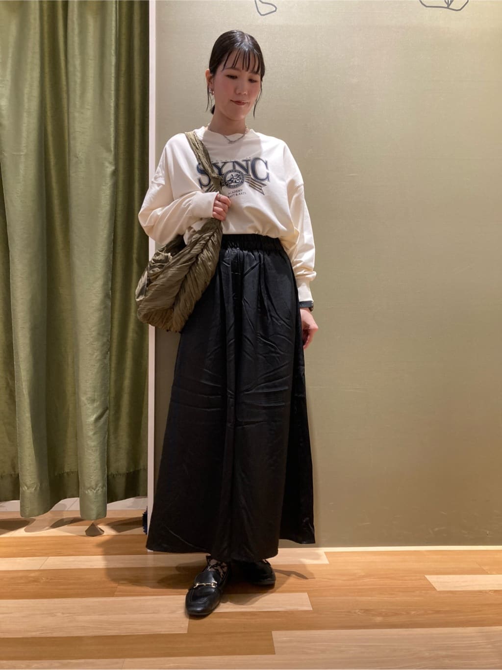 Green Parksの【選べる丈2サイズ】マットサテンスカーチョを使ったコーディネートを紹介します。｜Rakuten Fashion(楽天ファッション／旧楽天ブランドアベニュー)6260618