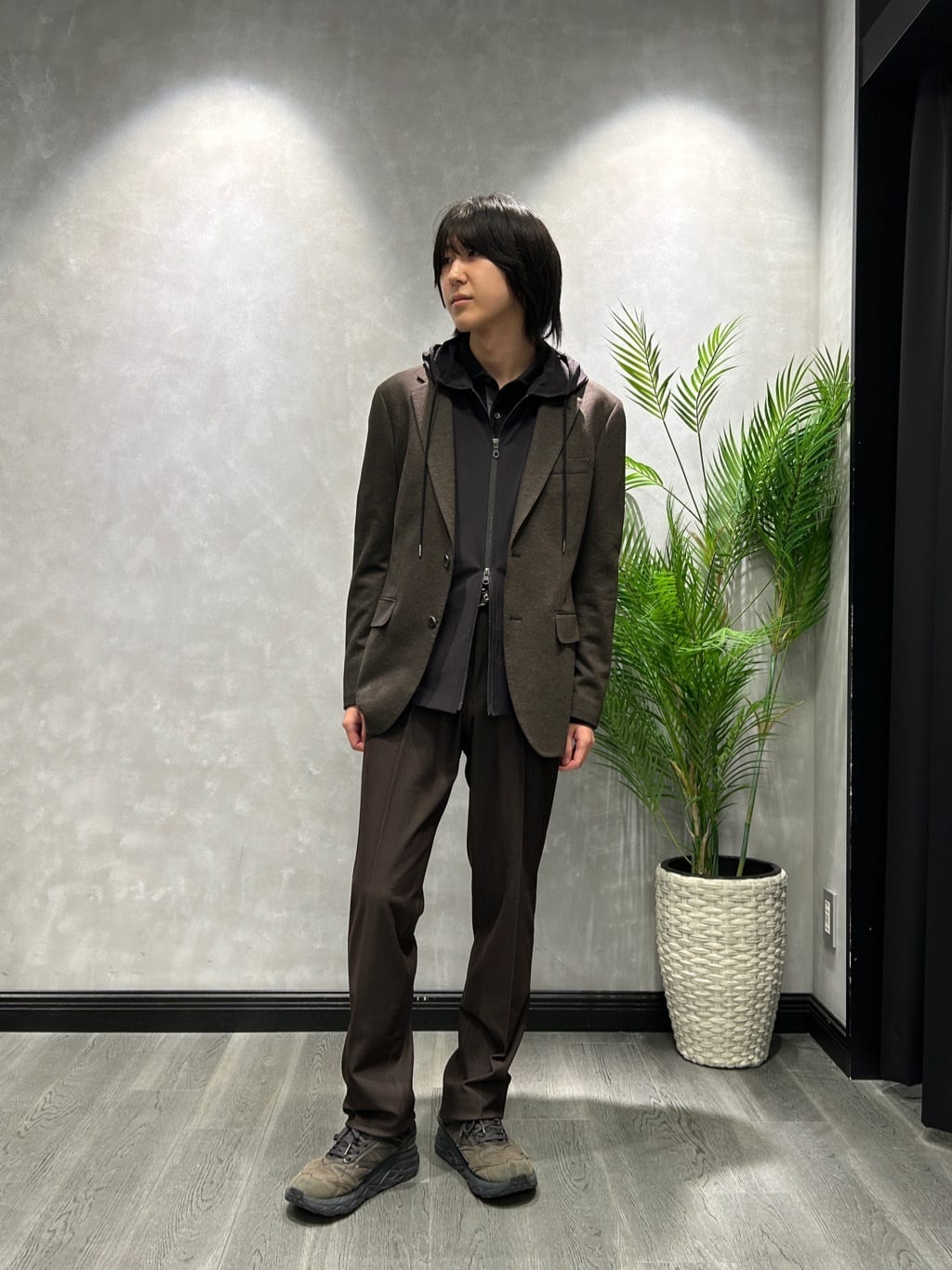 TAKEO KIKUCHIの【None Of Stress】アクティブジャージ 千鳥 ジャケットを使ったコーディネートを紹介します。｜Rakuten Fashion(楽天ファッション／旧楽天ブランドアベニュー)6268493