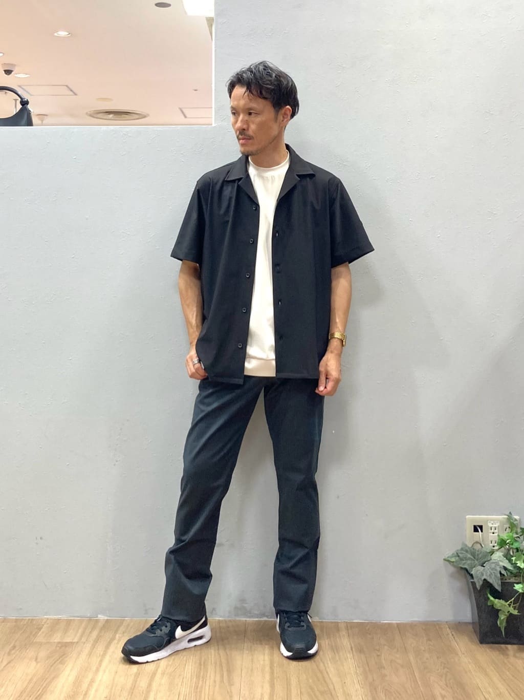 TAKEO KIKUCHIの【COOL CITY WEAR】エアートール オープンカラーシャツ /接触冷感・通気性を使ったコーディネートを紹介します。｜Rakuten Fashion(楽天ファッション／旧楽天ブランドアベニュー)6268497