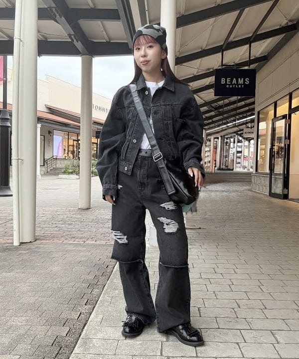 BEAMS HEARTのクロップド デニム ジャケットを使ったコーディネートを紹介します。｜Rakuten Fashion(楽天ファッション／旧楽天ブランドアベニュー)6270696