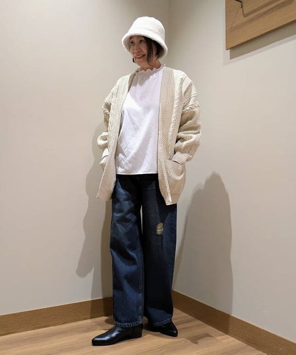 BEAMS HEARTの【手洗い可】ケーブル柄 着流し カーディガン 25AW ニット 秋 長袖 レディース オーバーサイズを使ったコーディネートを紹介します。｜Rakuten Fashion(楽天ファッション／旧楽天ブランドアベニュー)6270801