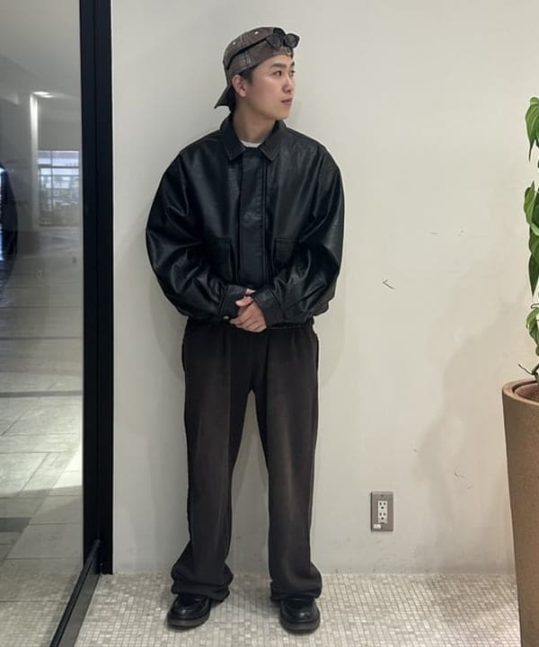 BEAMS HEARTのBEAMS HEART｜クラシック フェイクレザー ブルゾン｜メンズ アウター ジャケット｜合成皮革 リラックスフィット ヴィンテージ風｜秋冬を使ったコーディネートを紹介します。｜Rakuten Fashion(楽天ファッション／旧楽天ブランドアベニュー)6271012